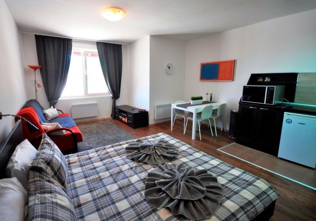 Apartman U Kompleksu Royal Towers Bansko Exteriör bild